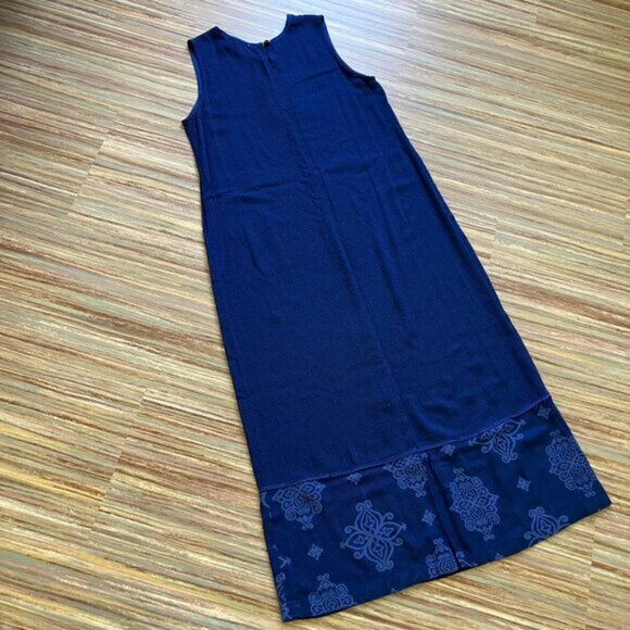 Faith by Celia Forester Sleeveless Maxi Dress Blue Textured with Beaded Design - Picture 7 of 10